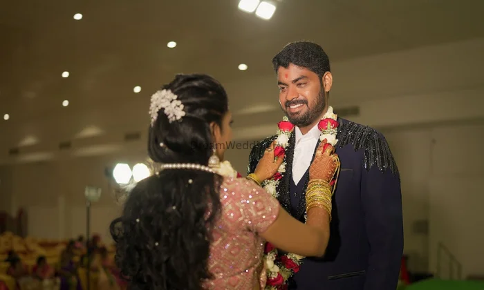 VENKY CREATIVE STUDIO